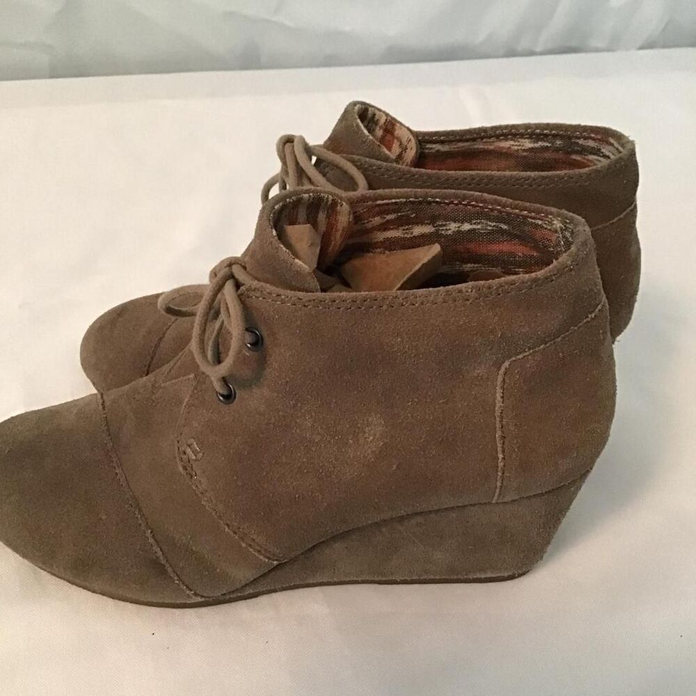 Toms Women's Brown and Tan Boots